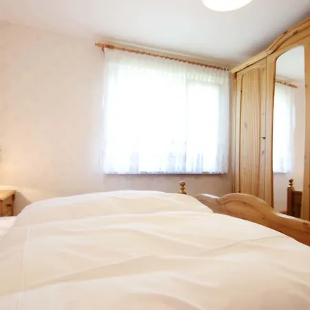 Am Schmachter By Rujana Binz